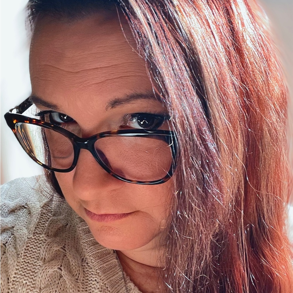 Meet your Posher, Yvonne